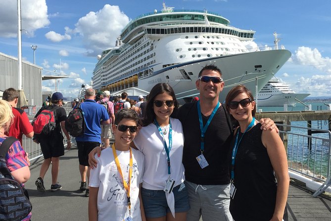 Private, via beaches, Kiwi farm to Rotorua 8 lakes & Geothermal - Why This Tauranga Private Tour Works