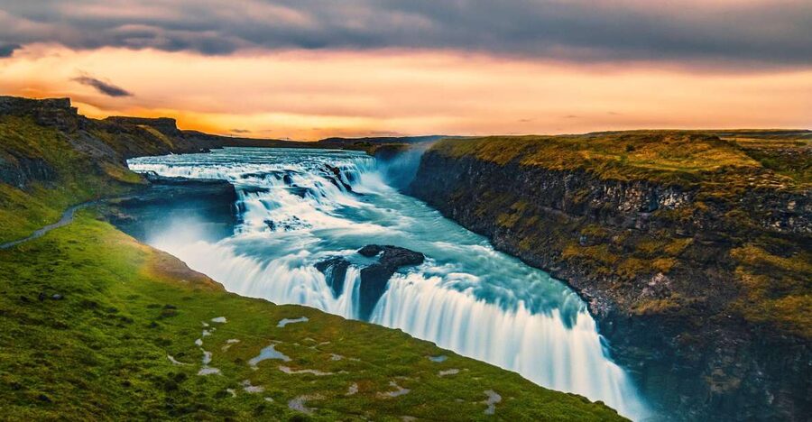 Reykjavik: Golden Circle, Tomato Farm and Kerið Crater Tour - Þingvellir National Park and Öxarárfoss