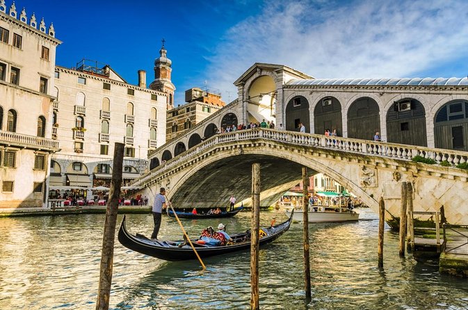 Rialto Market Food Tour: Wine Tasting & Sightseeing in Venice - What makes this Venice food walk worth your time
