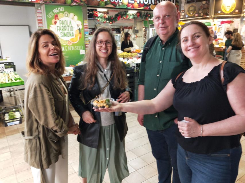Rome: Vatican Street Food and Wine Tour with Farmers Market - Why this Vatican-area food walk works