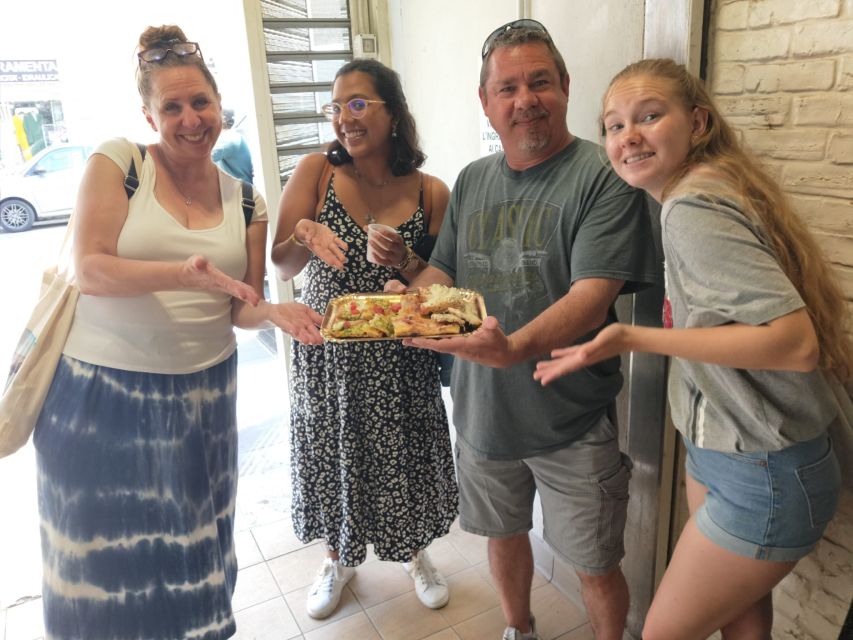 Rome: Vatican Street Food and Wine Tour with Farmers Market - The walk between Prati, Trionfale, and the Vatican