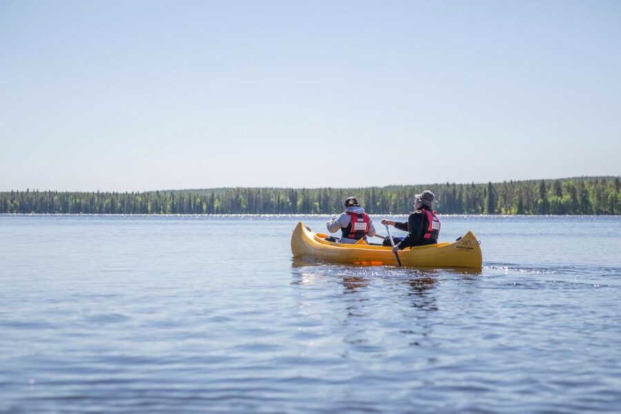 Rovaniemi: Authentic Reindeer Farm & Canoeing - Campfire stories about reindeer husbandry