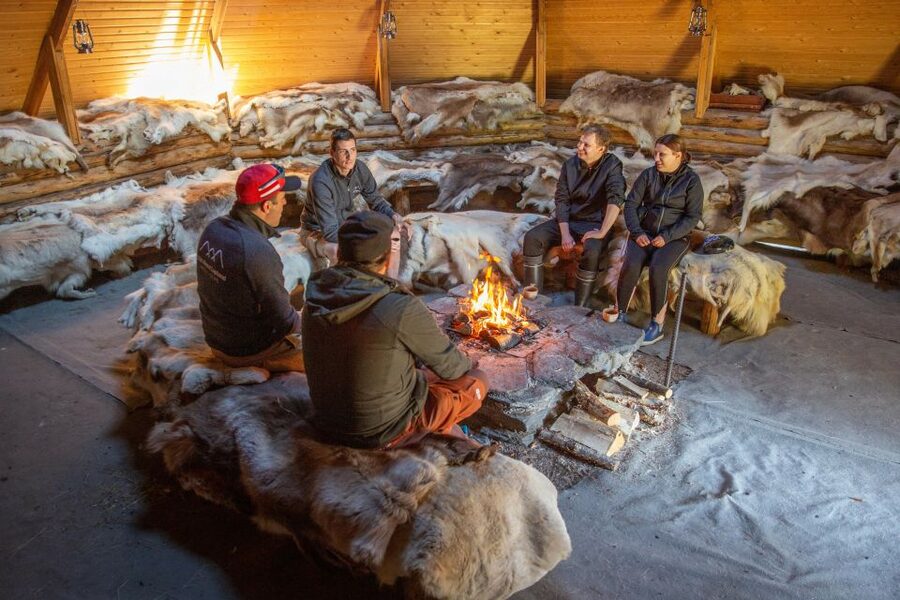 Rovaniemi: Authentic Reindeer Farm & Canoeing - What the canoeing scenery is really like