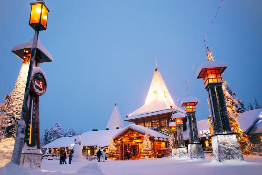 Rovaniemi: Santa’s Village & Snowmobiling to Reindeer Farm - The guides make a real difference