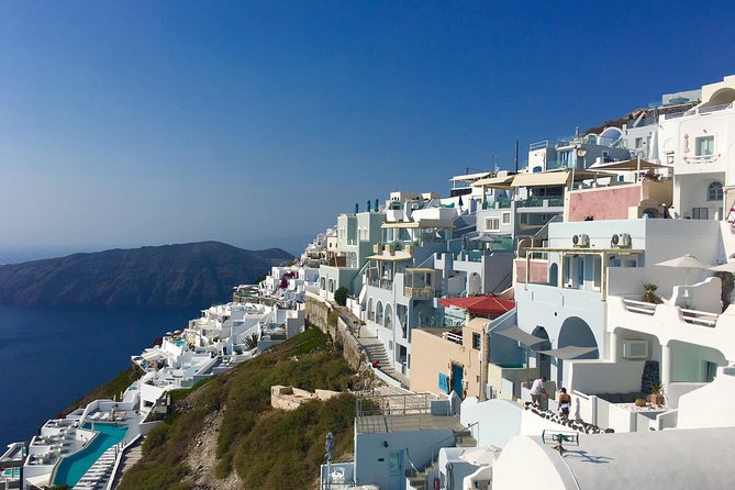 Santorini 5 Hour Private Oia Tour & Lunch/Dinner at a Local Farm - Why this five-hour combination works