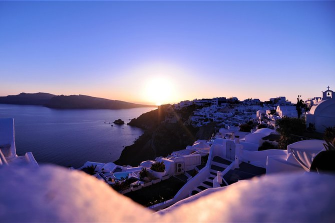 Santorini 5 Hour Private Oia Tour & Lunch/Dinner at a Local Farm - The human touch makes a difference