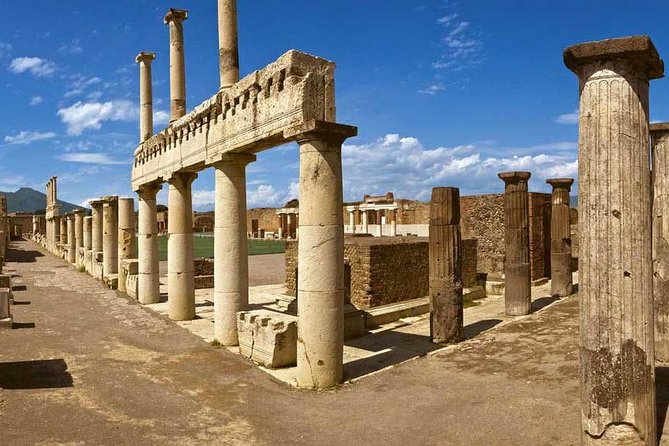 Shore excursion Guided Tour of Pompeii Ruins and Sorrento with a Farmhouse Lunch - What the $555.65 price really covers