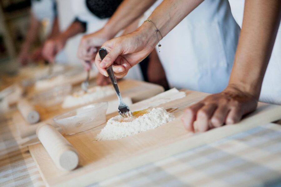 Siena countryside: cooking class in a real Tuscan farmhouse - Making fresh pasta by hand