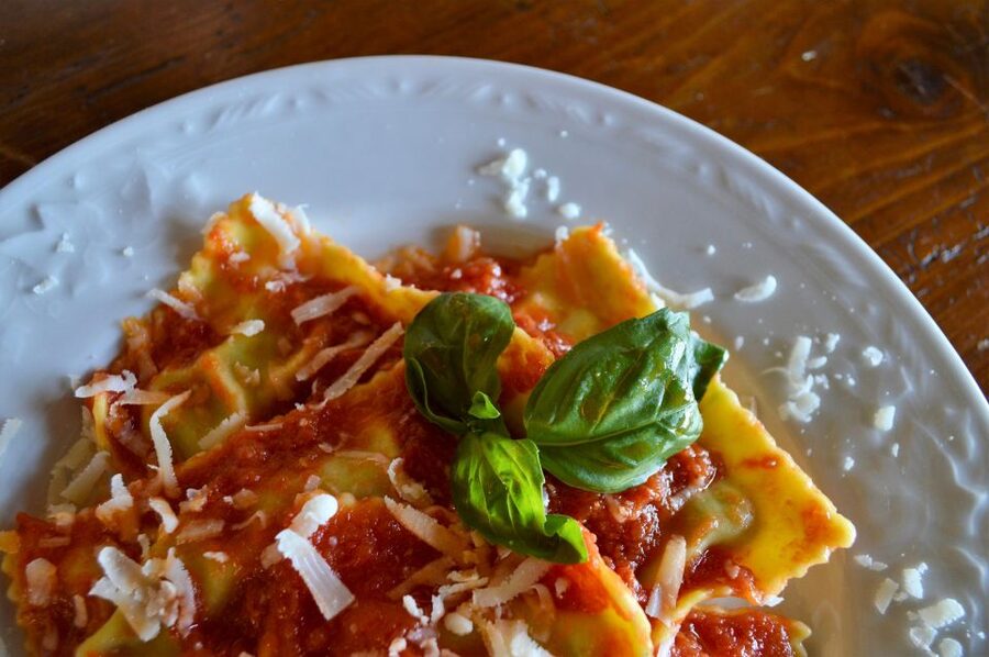 Siena countryside: cooking class in a real Tuscan farmhouse - Sitting down to the three-course meal