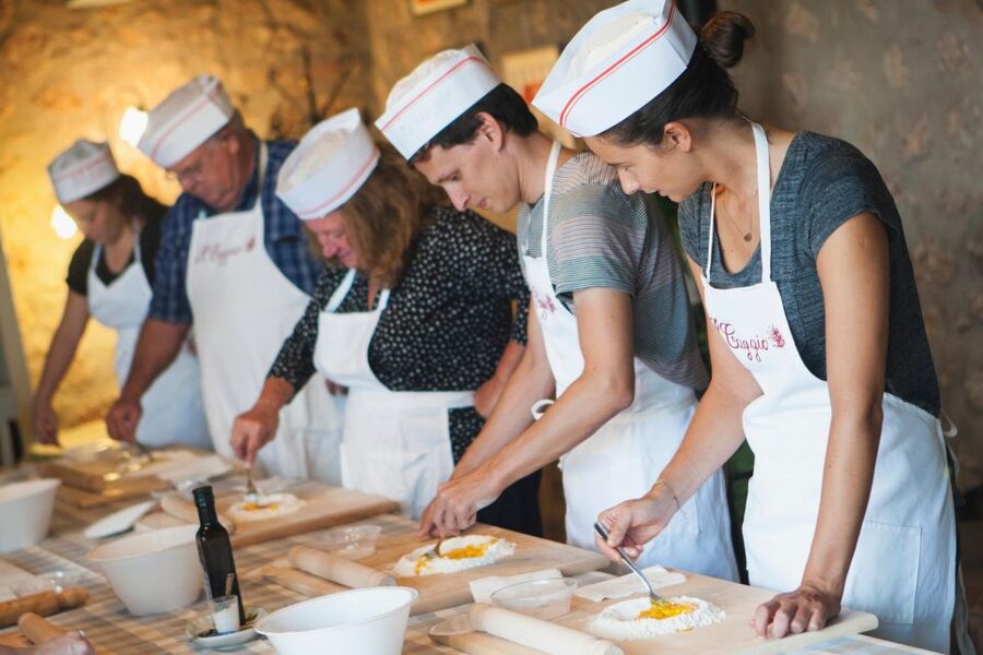 Siena countryside: cooking class in a real Tuscan farmhouse - How long the experience takes