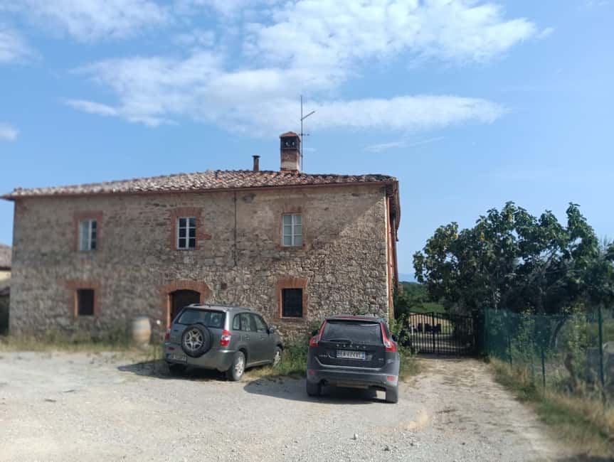 Siena: Small-group Cooking Class in a Chianti Farm - The practical fit for families and mixed groups