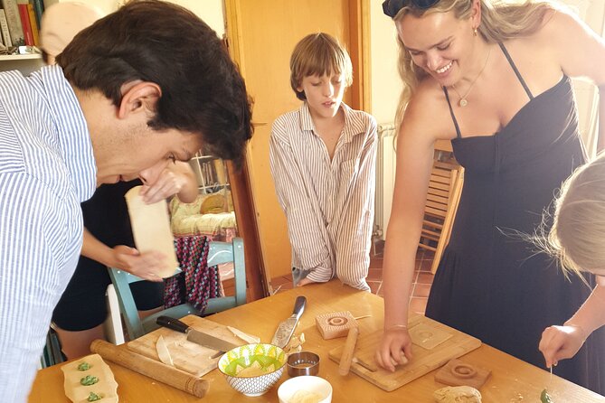 Slowlife Family Farm- Cook with us From Garden to Table Syracuse - An off-grid life with a human face
