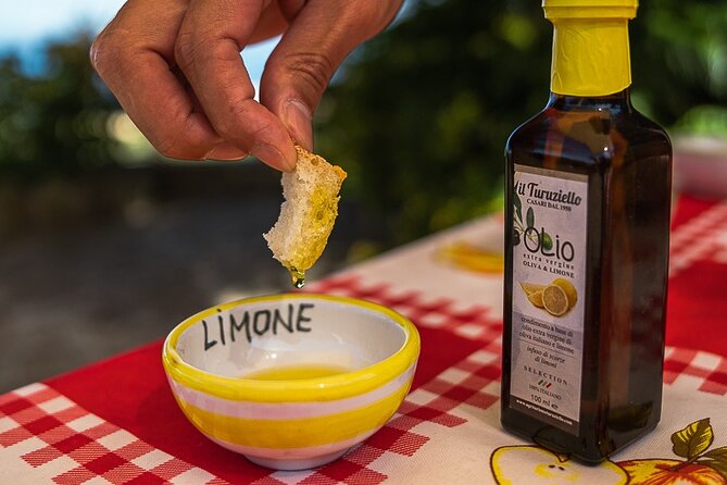 Sorrento Ape Tour, Lemon Garden, Mozzarella Show & Pizza Class - Group size, meeting point, and planning tips