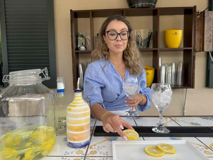 Sorrento: Lemon Tour & Farm Breakfast - What the guide adds to the morning
