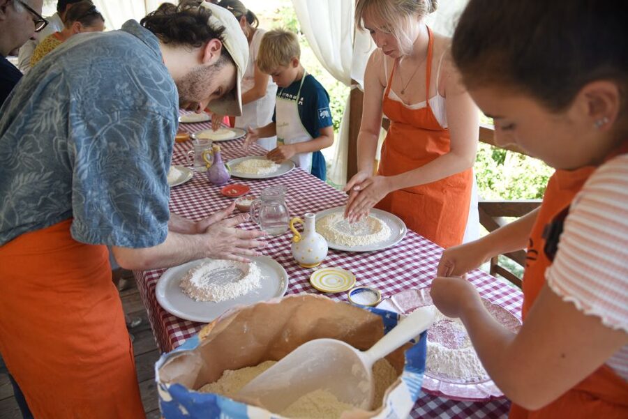 Sorrento: Pizza Lesson, Wine, and Limoncello at a Local Farm - What goes on the table after the lesson