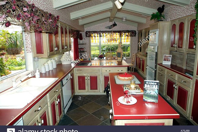 Southfork Ranch and Dallas/JFK Highlights Tour - The ride out to Southfork Ranch