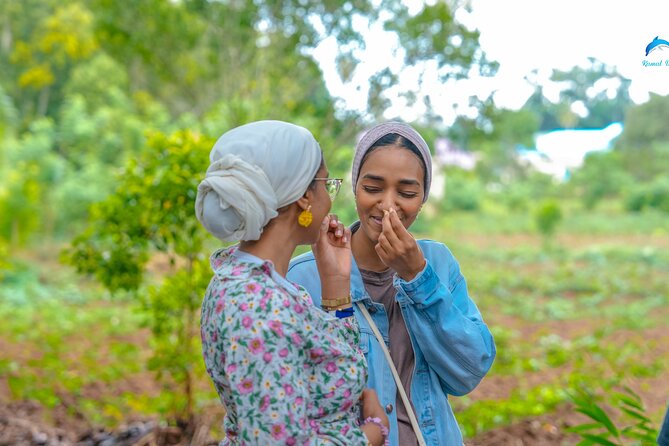 Spice Farm with Stone town Private Tour - Tangawizi Spice Farm and the taste of Zanzibar