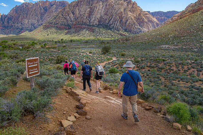 Spring Mountain Ranch Hike with Happy Hour Drinks - The drive past Red Rock Canyon