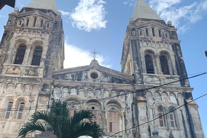 STONE TOWN, PRISON ISLAND AND SPICE FARM ( Lunch included ) - Swahili Lunch in Stone Town