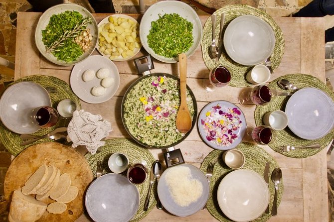 Sustainable Farm Tour & Northern Italian Cooking Class in Asti - Key points at a glance
