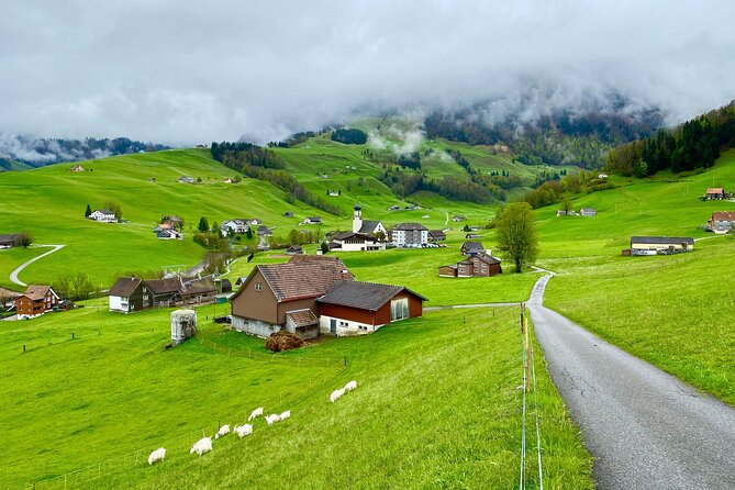 Switzerland Picturebook Private Tour: Farm, Villages, & Mountains - Appenzeller Alps and the Town of Appenzell