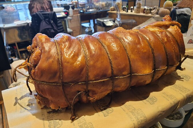 Tasty Trionfale Farmers Market Food Tour and Local Wines Tasting - Walking the Vatican walls and old entrances