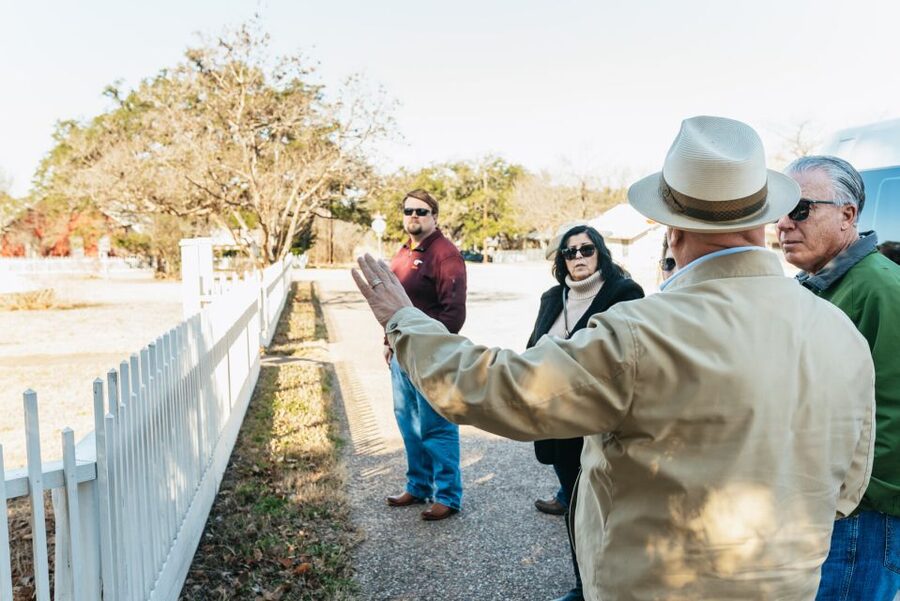 Texas Hill Country and LBJ Ranch Tour with Hotel Pickup - What the $109 price really covers