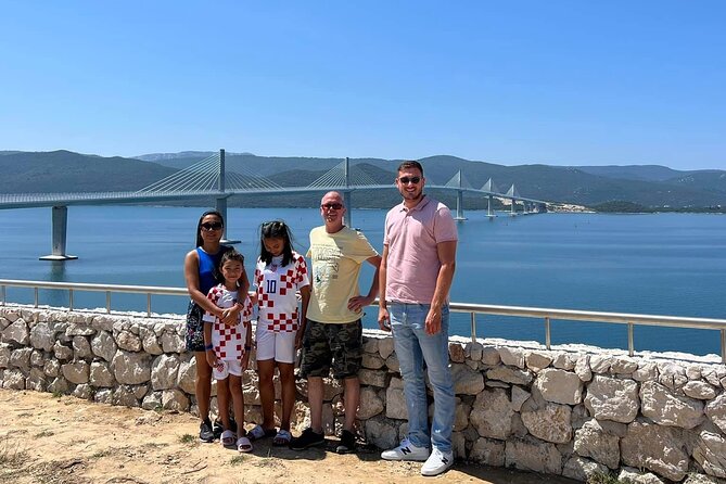 Transfer from Split to Dubrovnik with Stop at the Oyster Farm - Key points at a glance