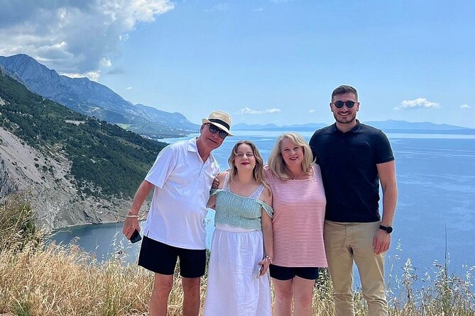 Transfer from Split to Dubrovnik with Stop at the Oyster Farm - Lunch at Kapetanova Kuca is optional