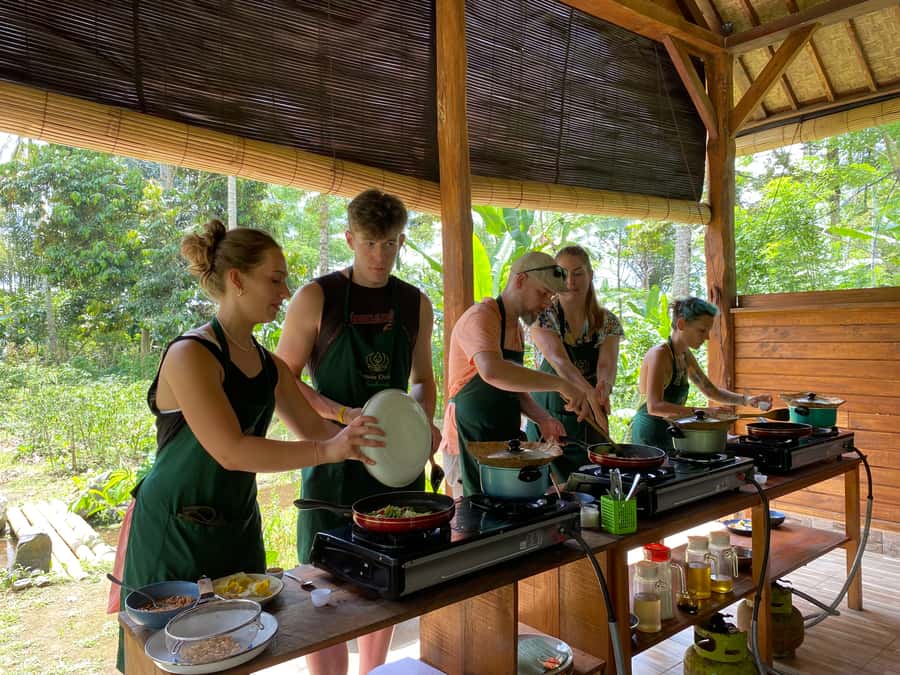 Ubud: Balinese Cooking Class at an Organic Farm - What you cook on the regular menu