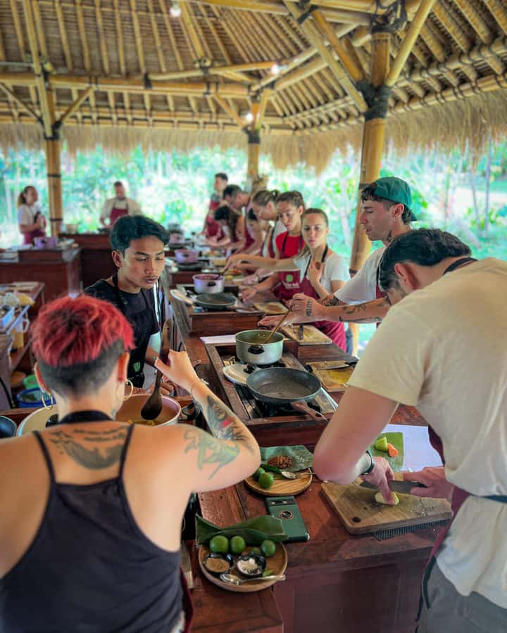Ubud: Organic Farm Harvest, Bali Cooking Class by Pemulan - Six Courses on the Regular Menu