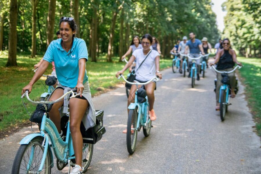 Versailles Bike Tour with Palace & Queen Farm Entrance - Weather, clothing, and practical preparation