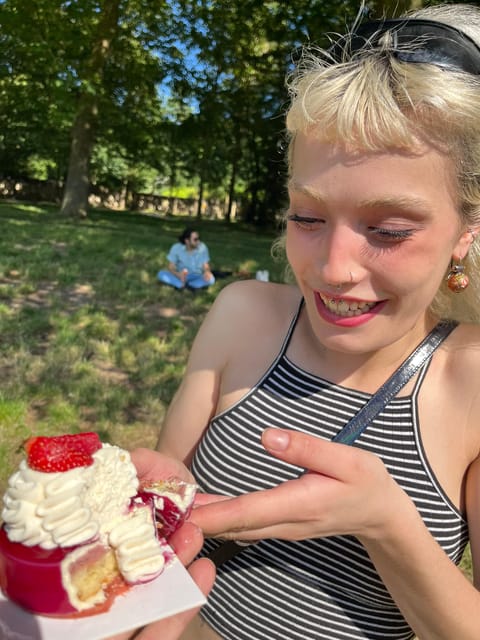 Versailles: Local & small-group Farmers' Market Food Tour - Finishing at the Royal Vegetable Gardens