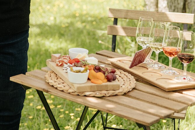 VIP Agritourism Tour of Île d’Orléans & Montmorency Falls (Lunch) - Who will enjoy this island food tour most