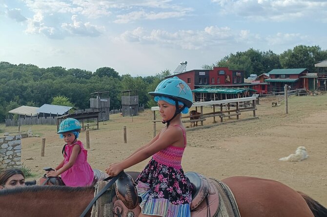 Visit a Farm and Horseback Riding in Nature - The strongest reasons to go