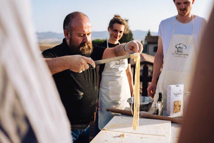 Volterra: Fresh Pasta Cooking Class at a Tuscan Farmhouse - Language, timing, and practical planning