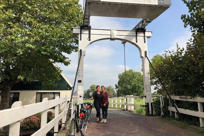 Windmill, Dairy Farms & Countryside Electric Bike Tour - Ransdorp’s church and village pause
