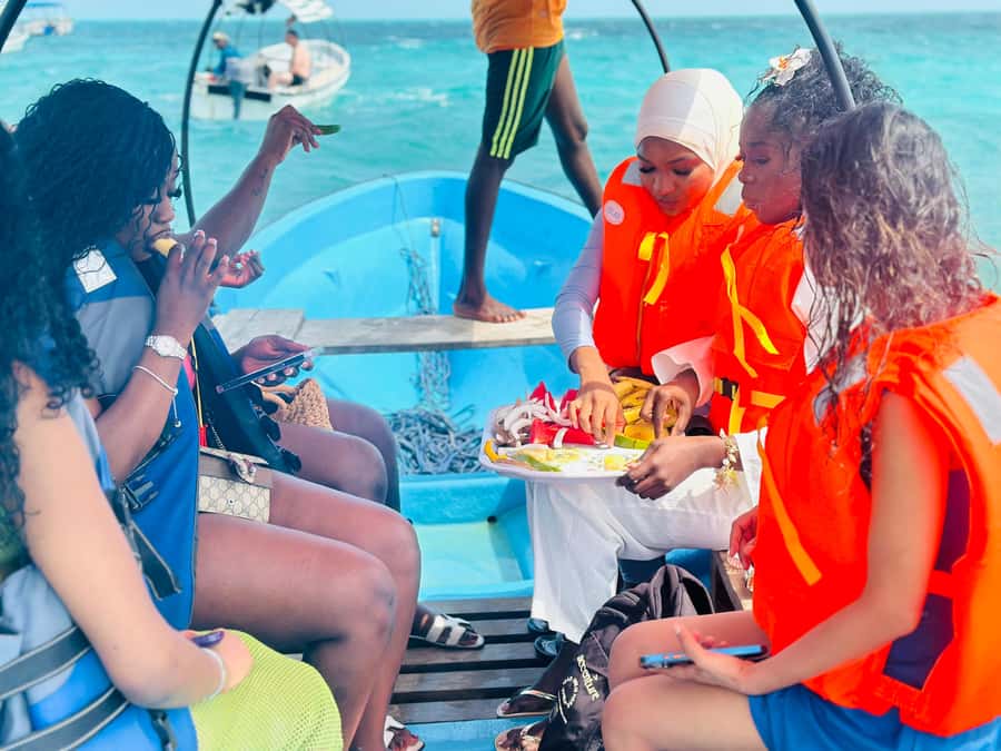 Zanzibar: Day Trip Stone Town, Spice farm,Prison Island - Five useful things to know before booking