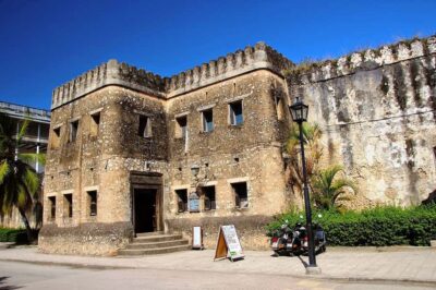 Stone Town City Tour and Spice Farm with Lunch