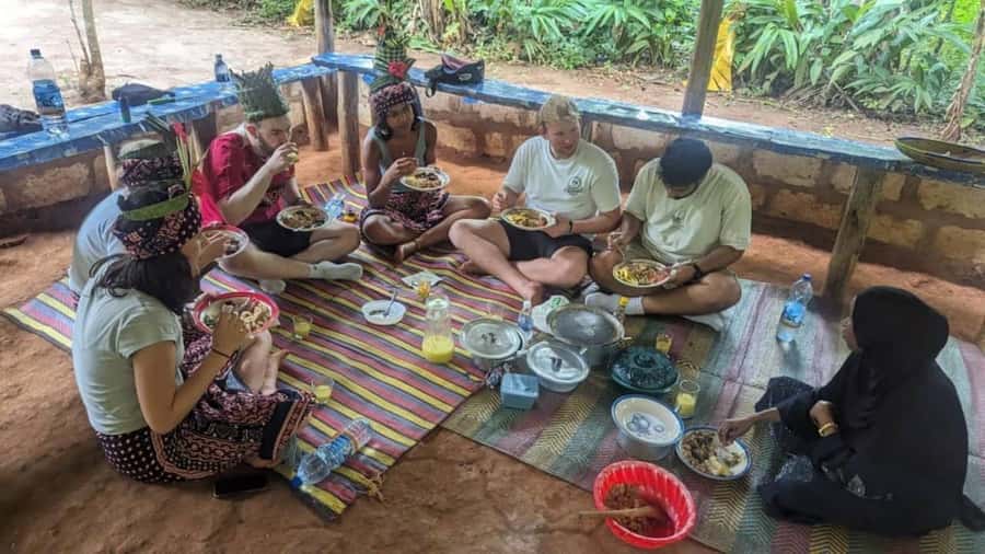 Zanzibar: Walking Spice Farm with Local Cooking Class - Buying spices at the end