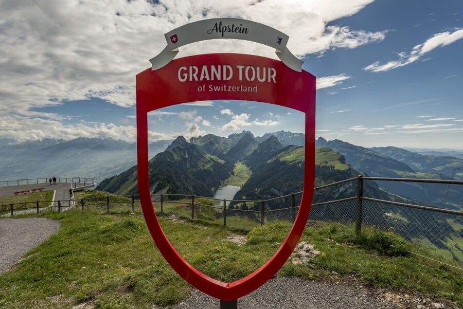 Zurich: Appenzell Day Trip with Farm Visit & Cheese Tasting - Who will enjoy this day most?